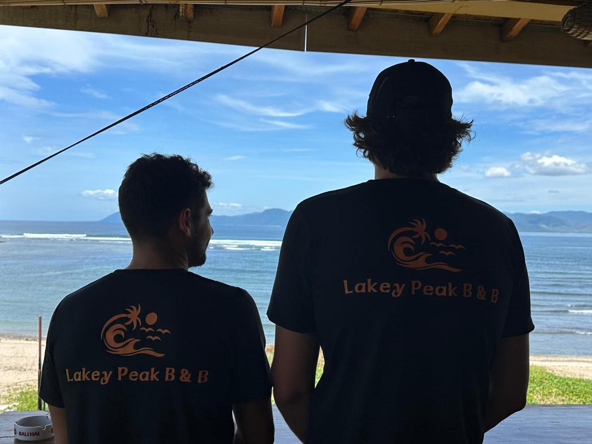 Lakey Peak B And B Huu エクステリア 写真